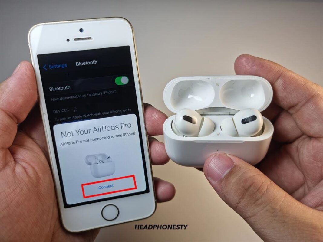 Can AirPods connect to multiple devices?